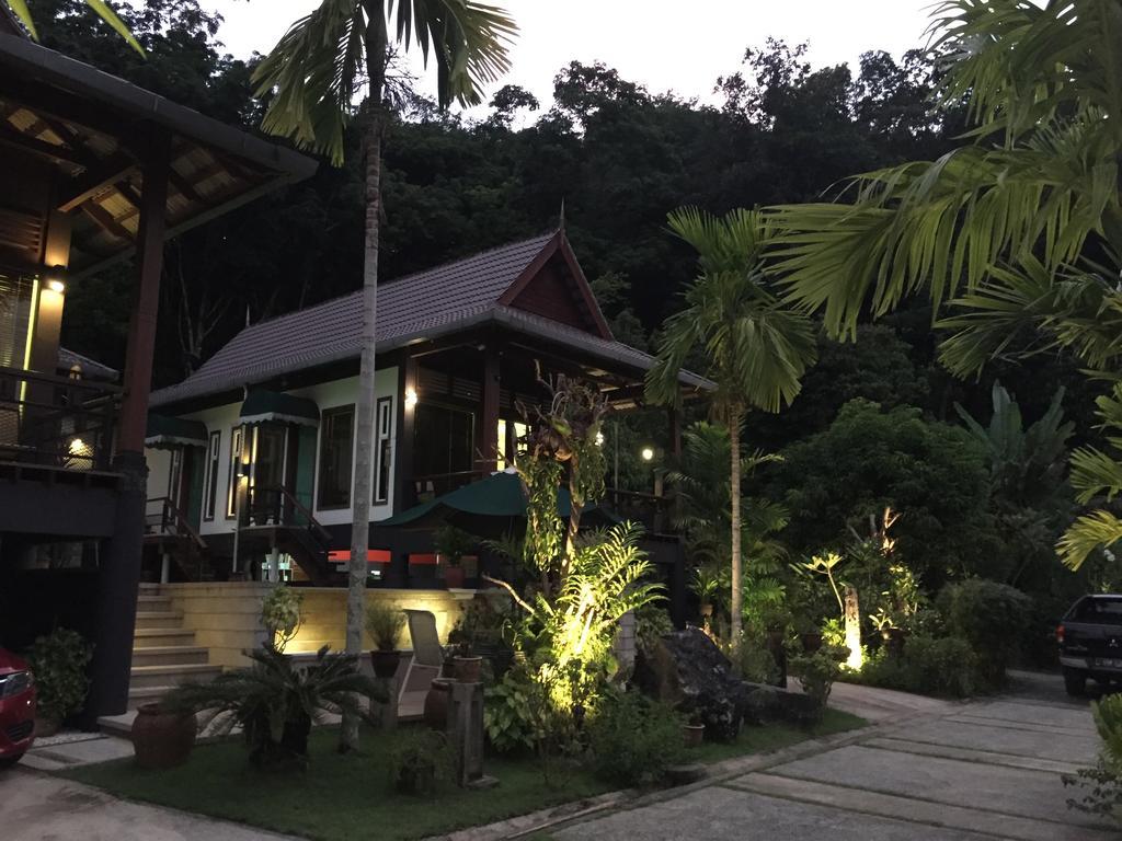 The Sanctuary Langkawi Villa Pantai Cenang  Luaran gambar